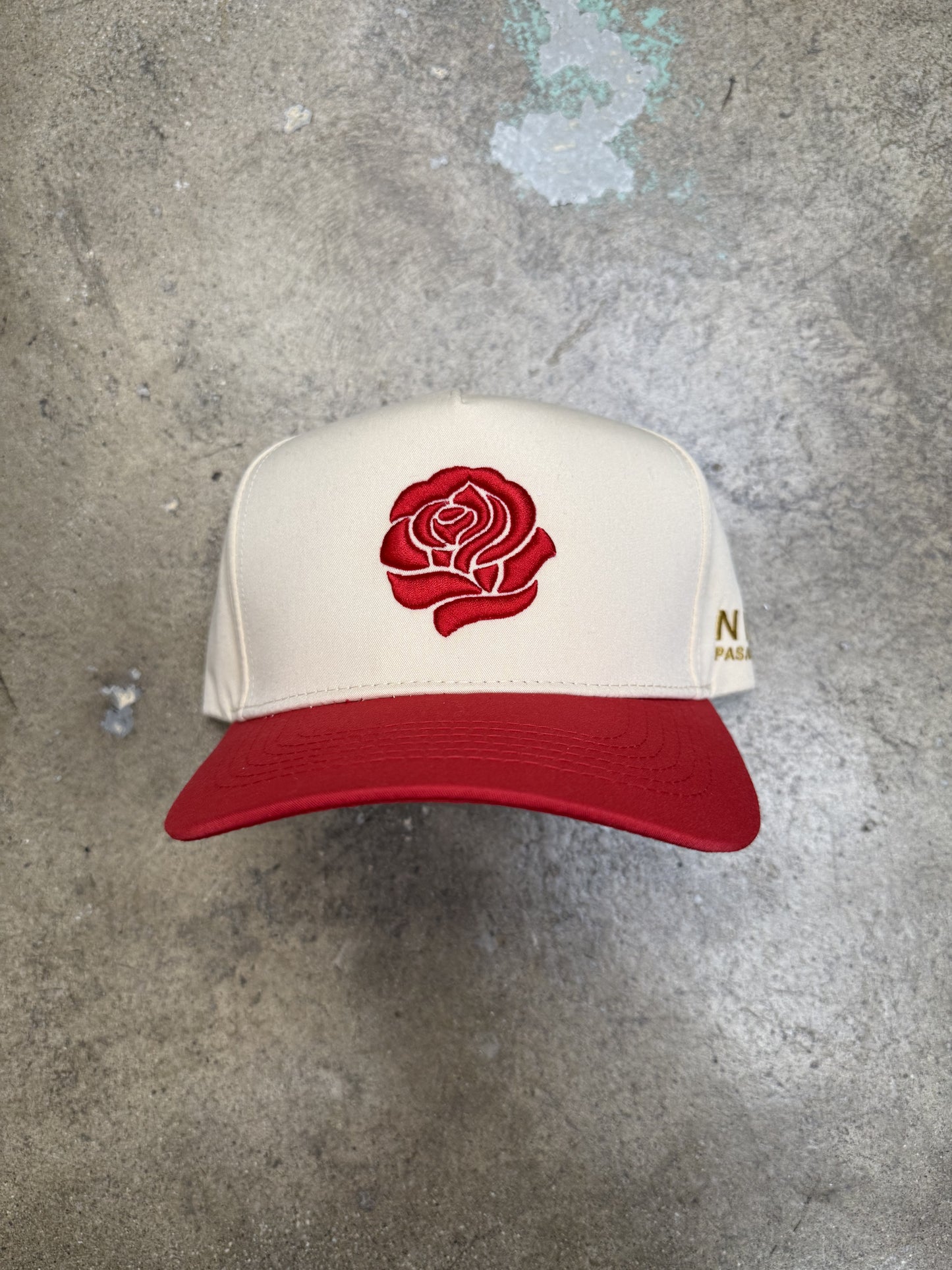 Neo Rose Chrome/Red Snapback