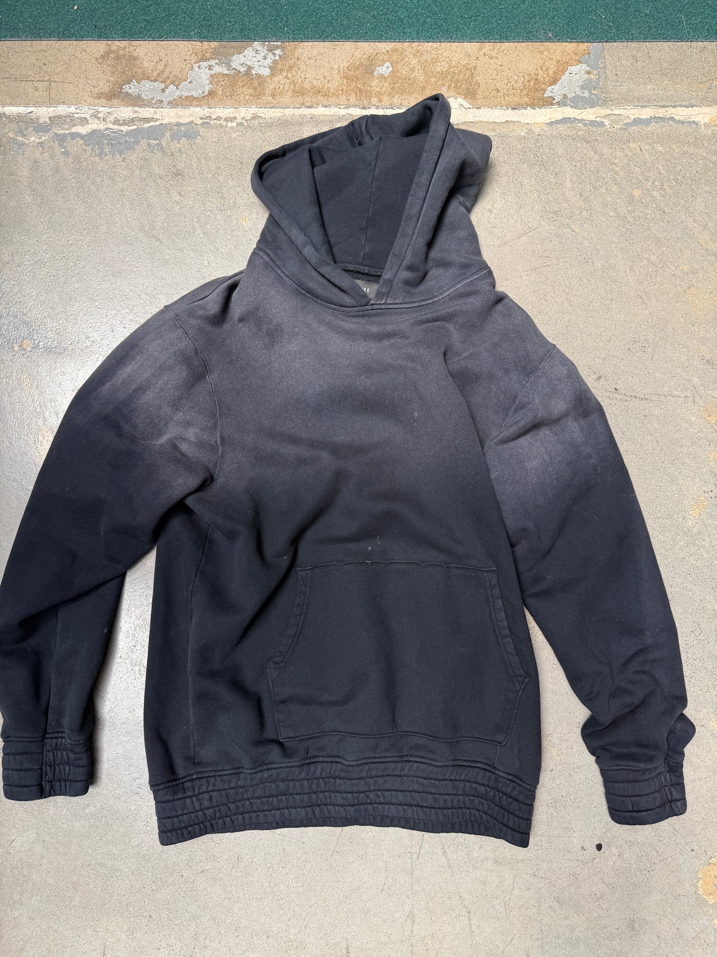 Feature Sun Fade Hoodie Vintage Black Large (Pre-Owned)