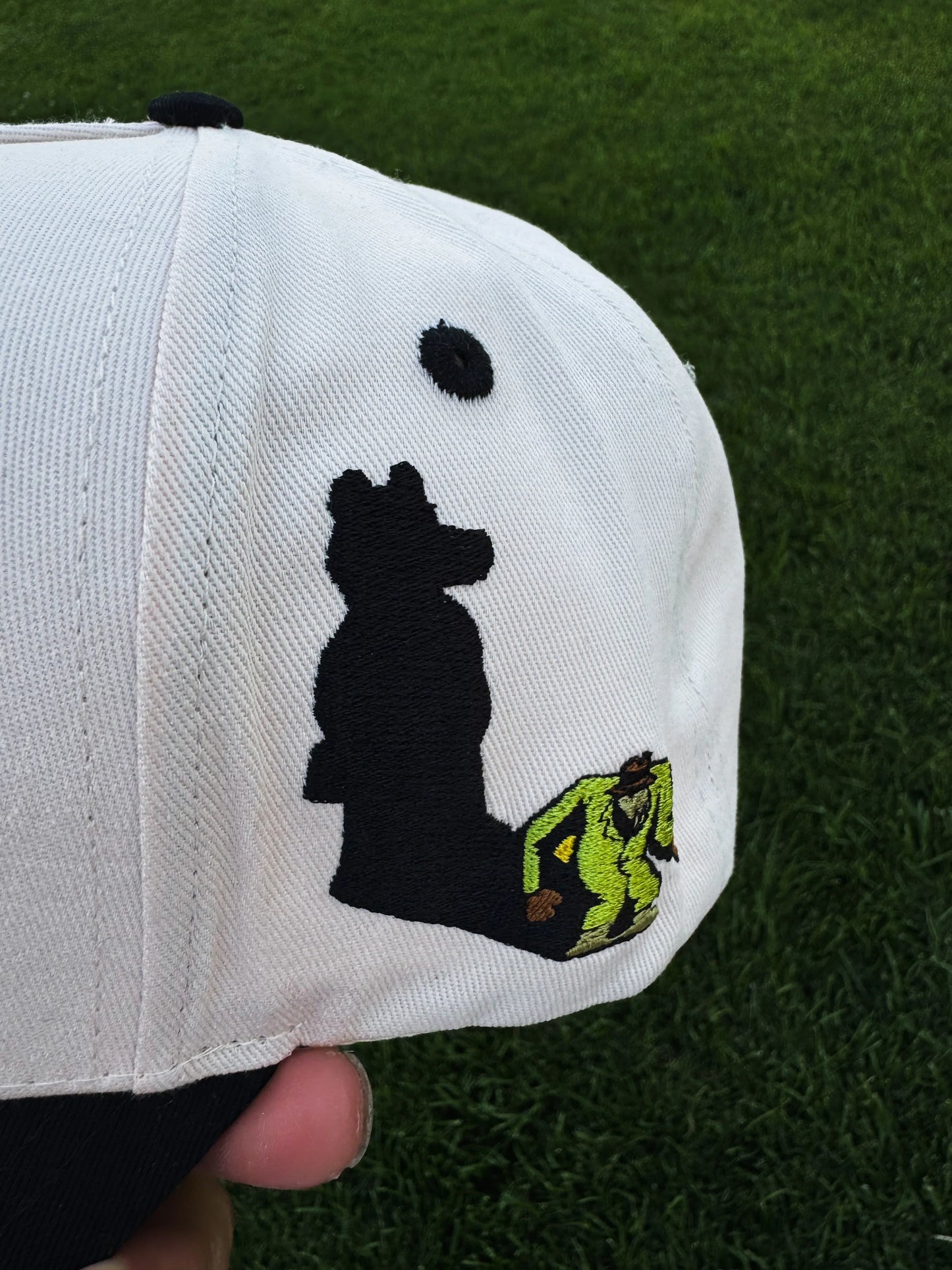 Roadside Museum ALL CAPS Snapback Cream/Black