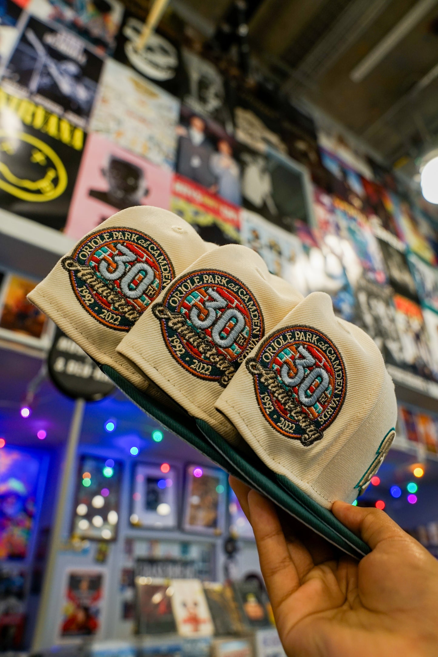 New Era 5950 Baltimore Orioles 30th Anniversary "Under Pressure" Chrome White/Pine Green