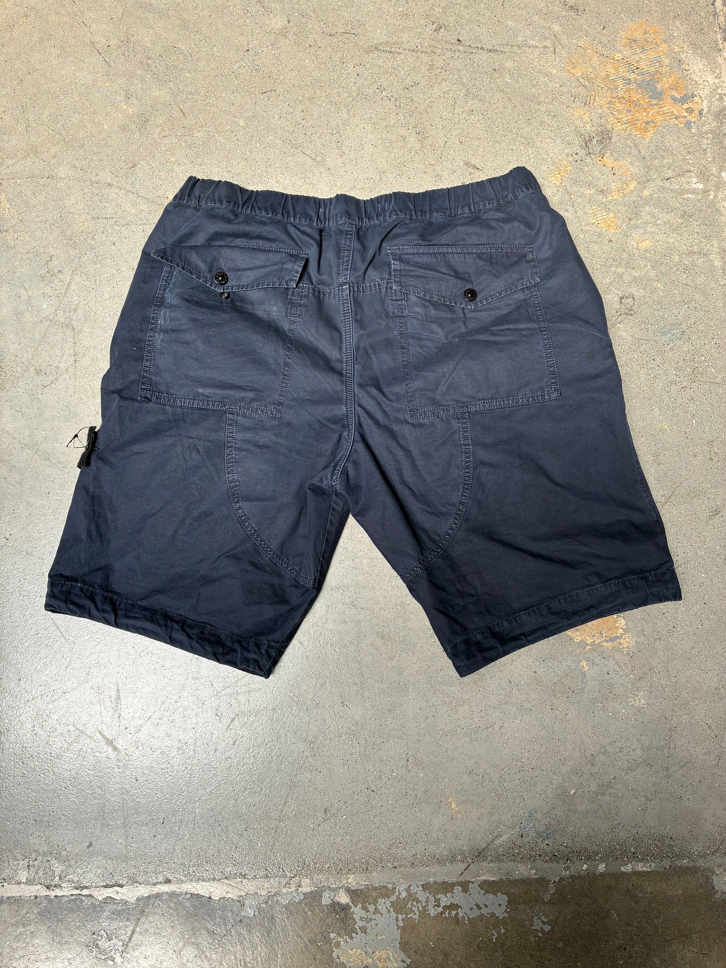 Stone Island Navy Shorts (34) (Pre-Owned)