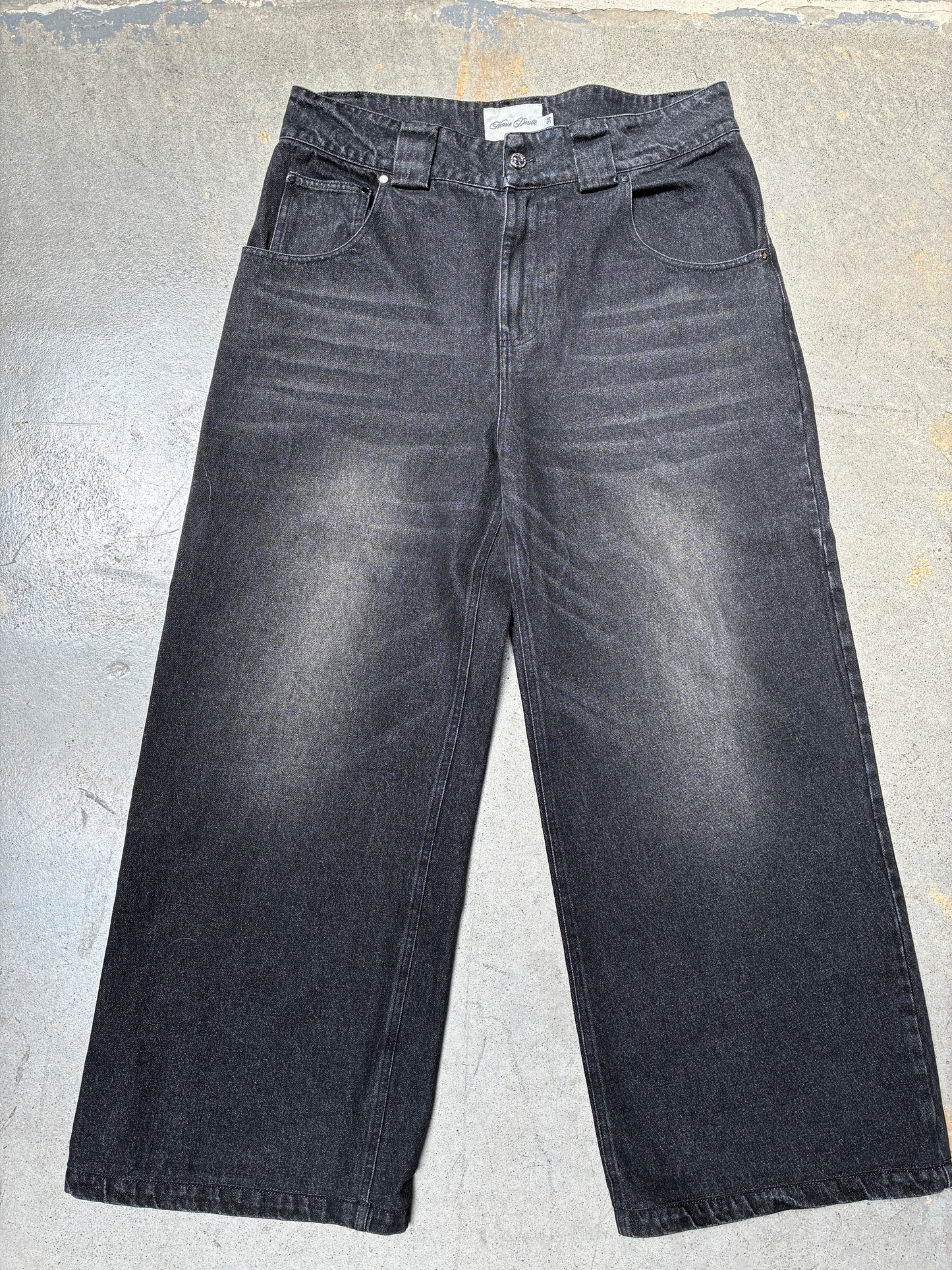 Neaux Doubt Washed Black Overized Denim 34 x 26 (Pre-Owned)