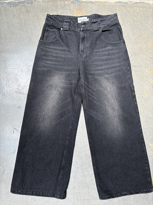 Neaux Doubt Washed Black Overized Denim 34 x 26 (Pre-Owned)