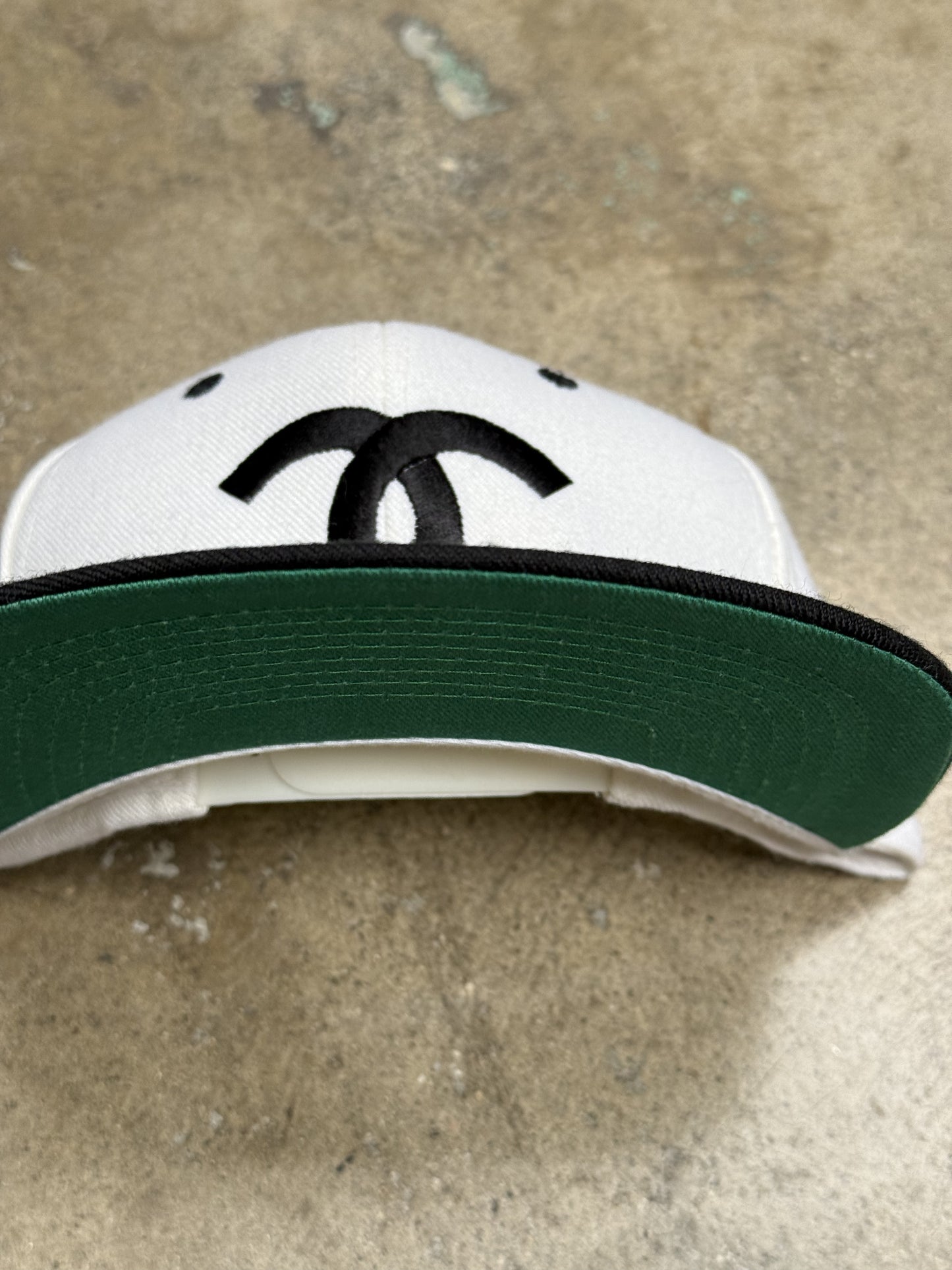 Vintage "CC" Luxury Inspired Snapback White/Black