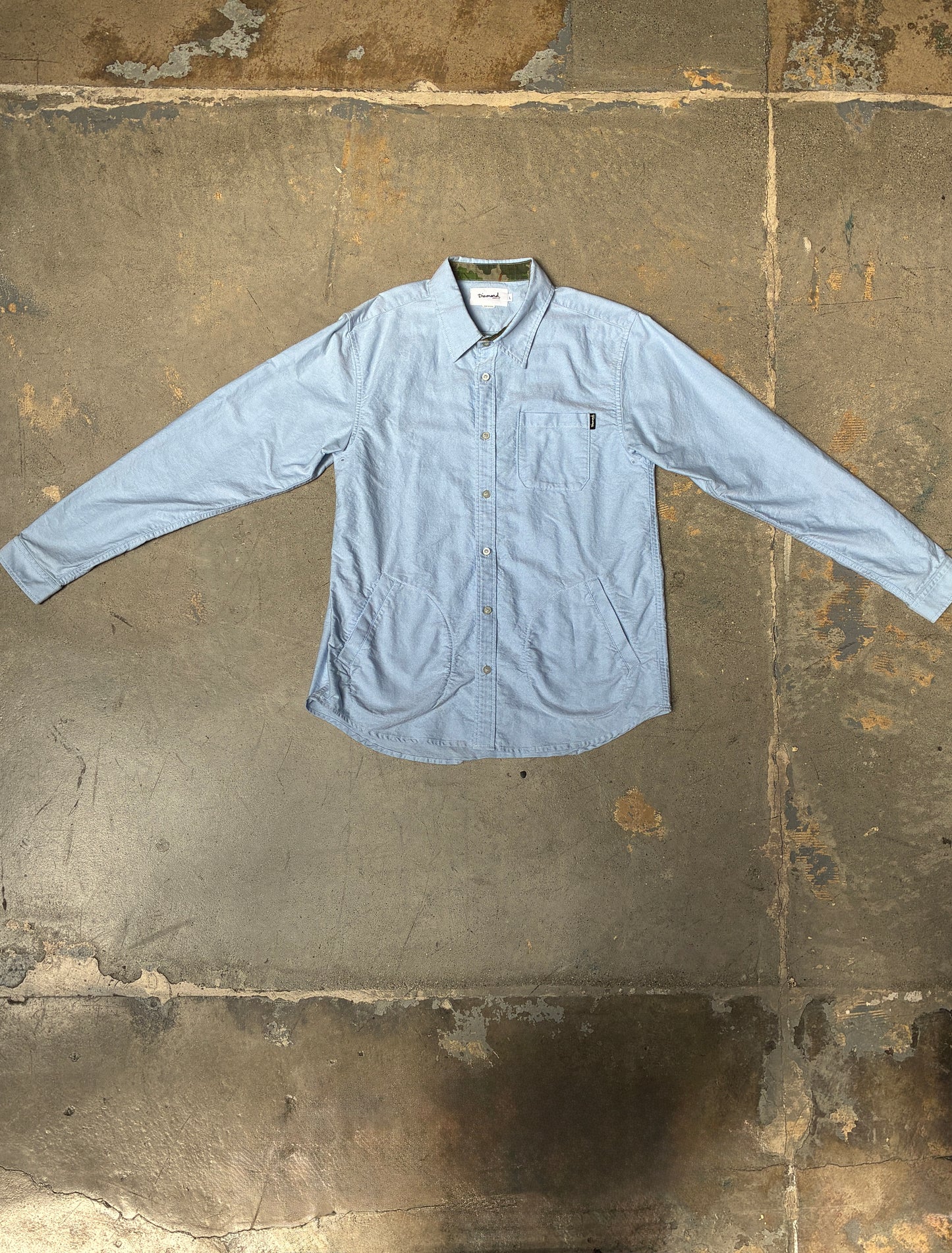 Diamond Supply Co. Oxford Button Up (Large) (Pre-Owned)