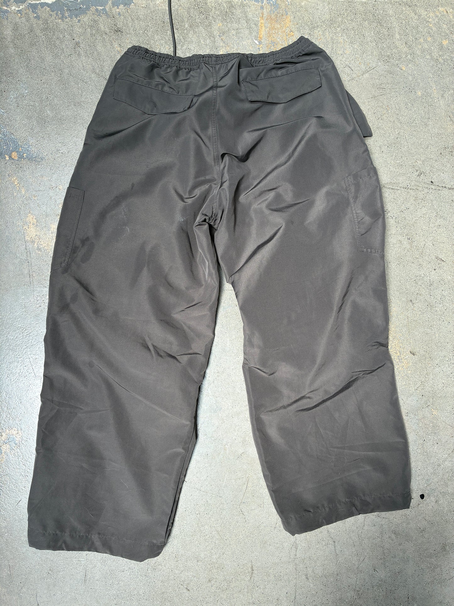 Sweats Collective Nylon Cargo Pants Grey (Large) (Pre-Owned)