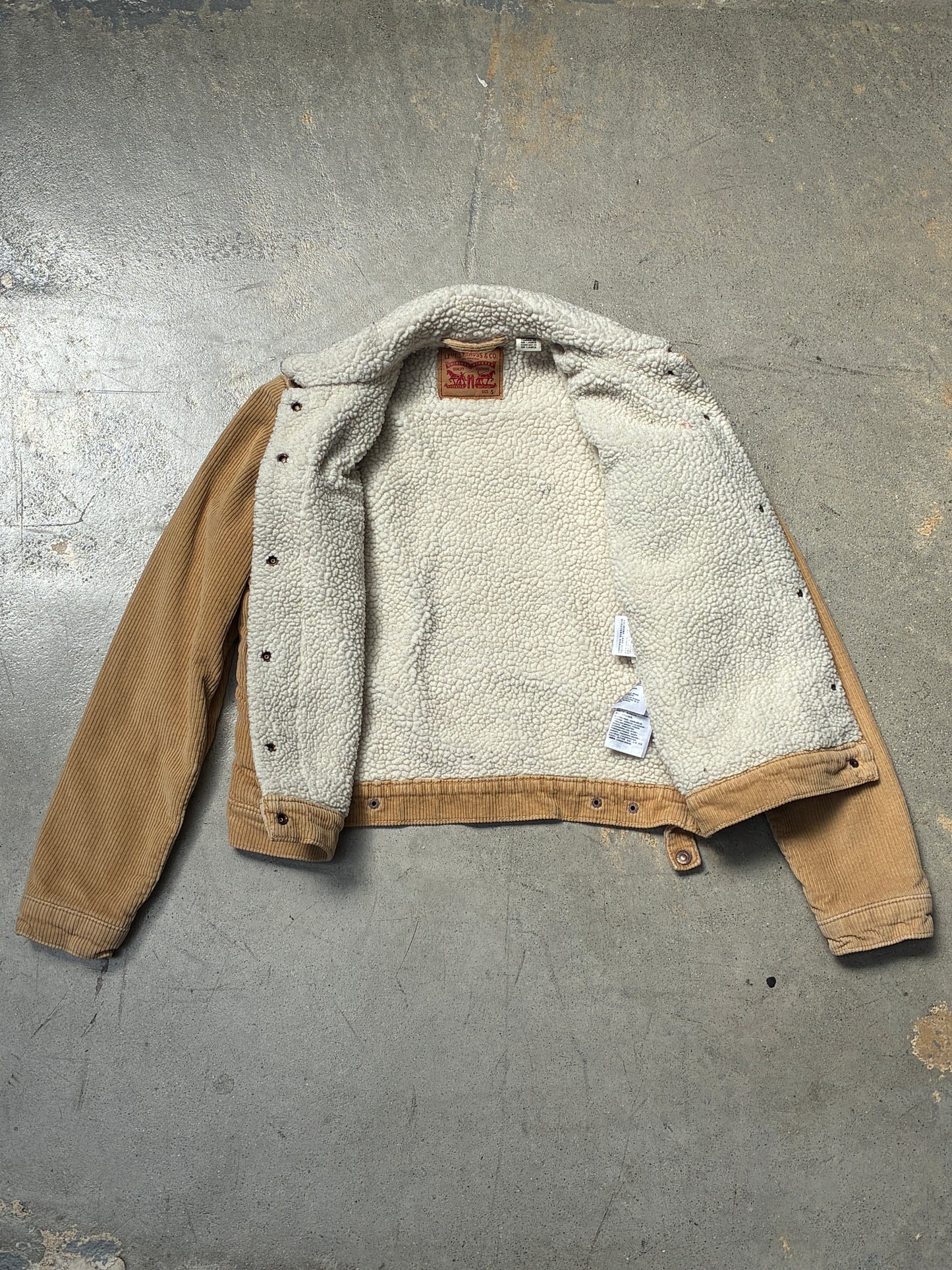 Women's Levi's Sherpa Lined Corduroy Jacket Tan Small (Pre-Owned)