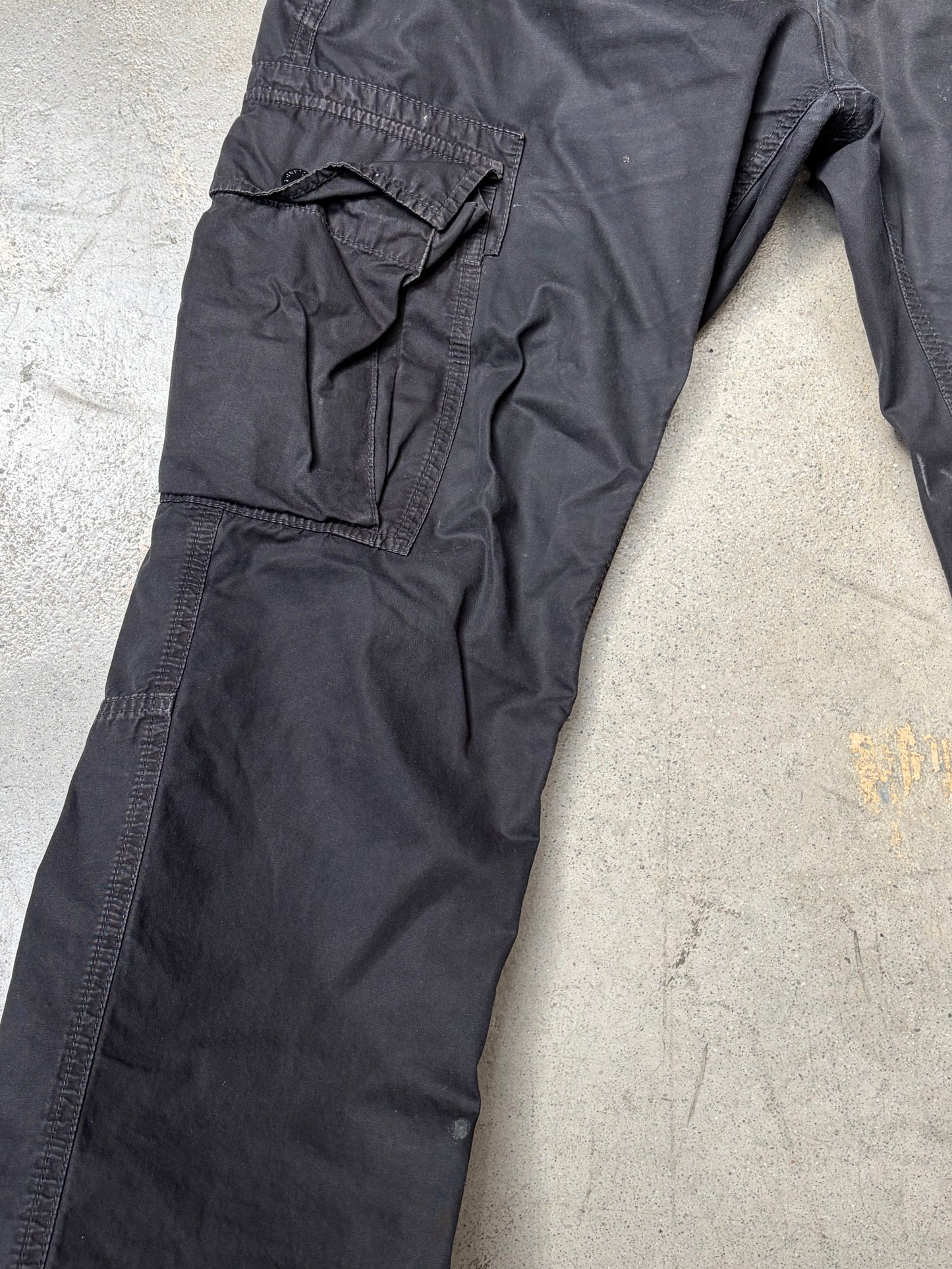 Stone Island Cargo Pants Slim Fit Black (34) (Pre-Owned)
