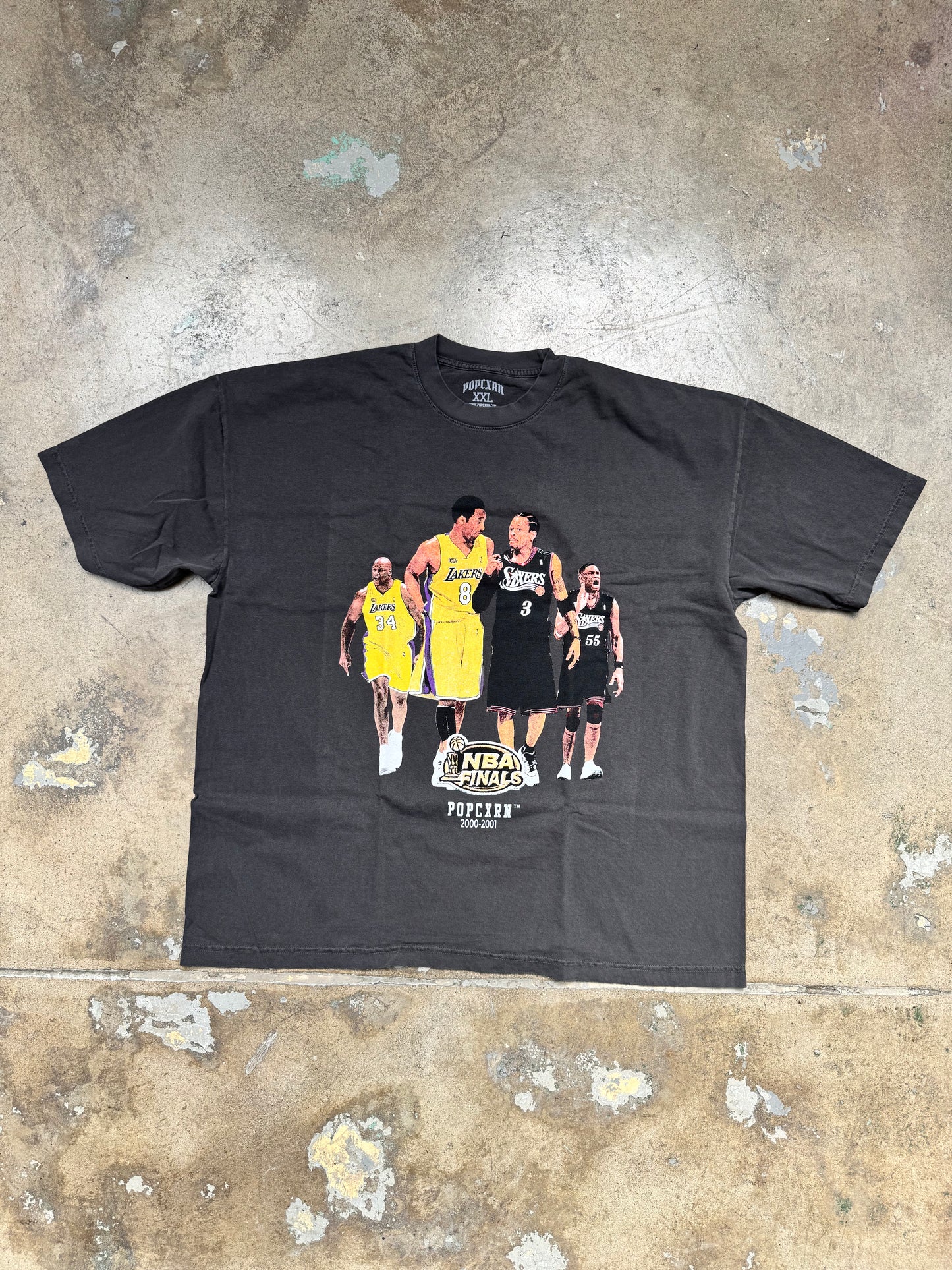 Popcxrn "The 2000 NBA Finals Los Angeles Lakers VS Philadelphia 76er's Stats" T Shirt Washed Black