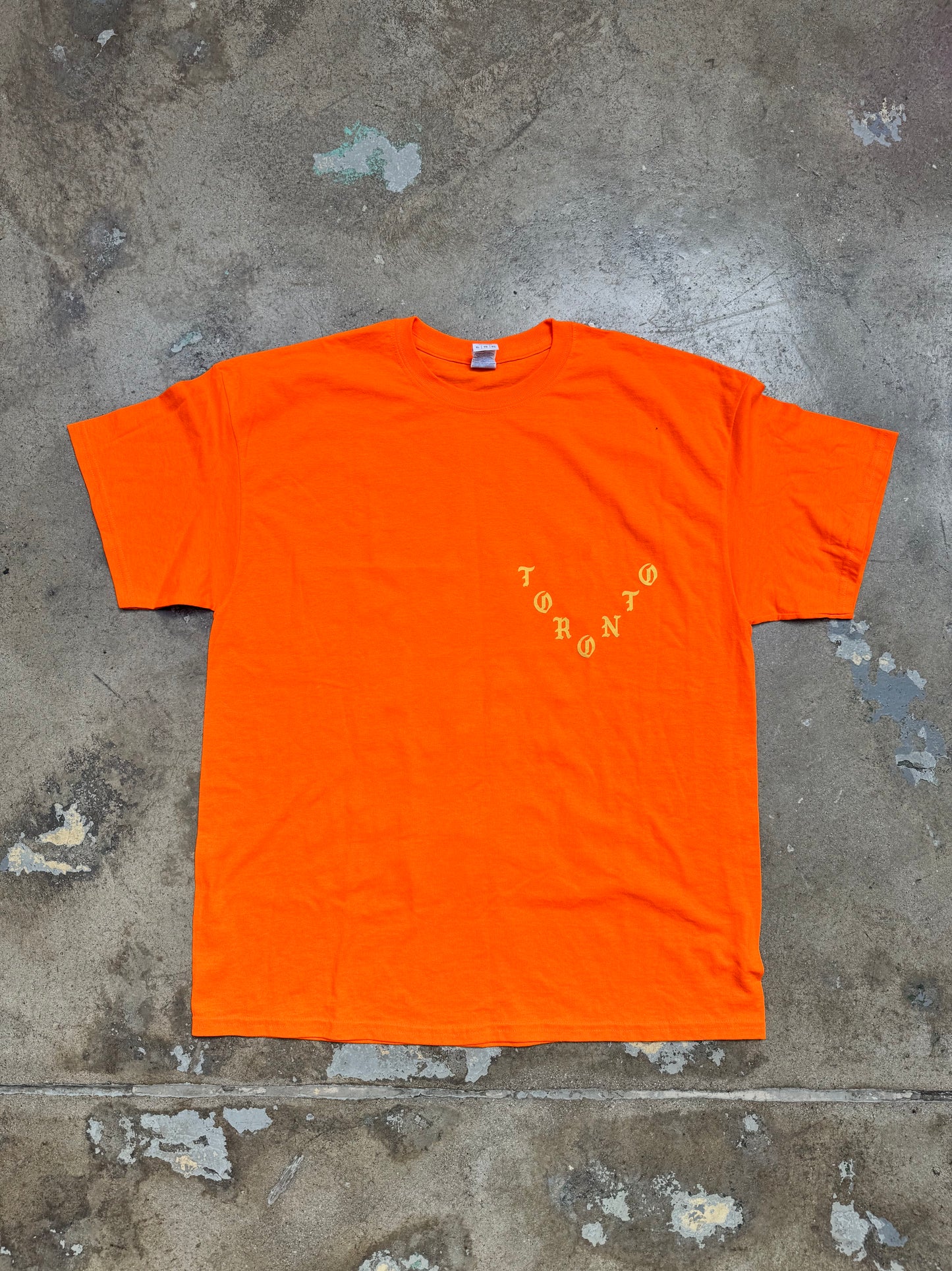 Kanye West Toronto "I Feel Like Pablo" Tour Shirt Orange XL