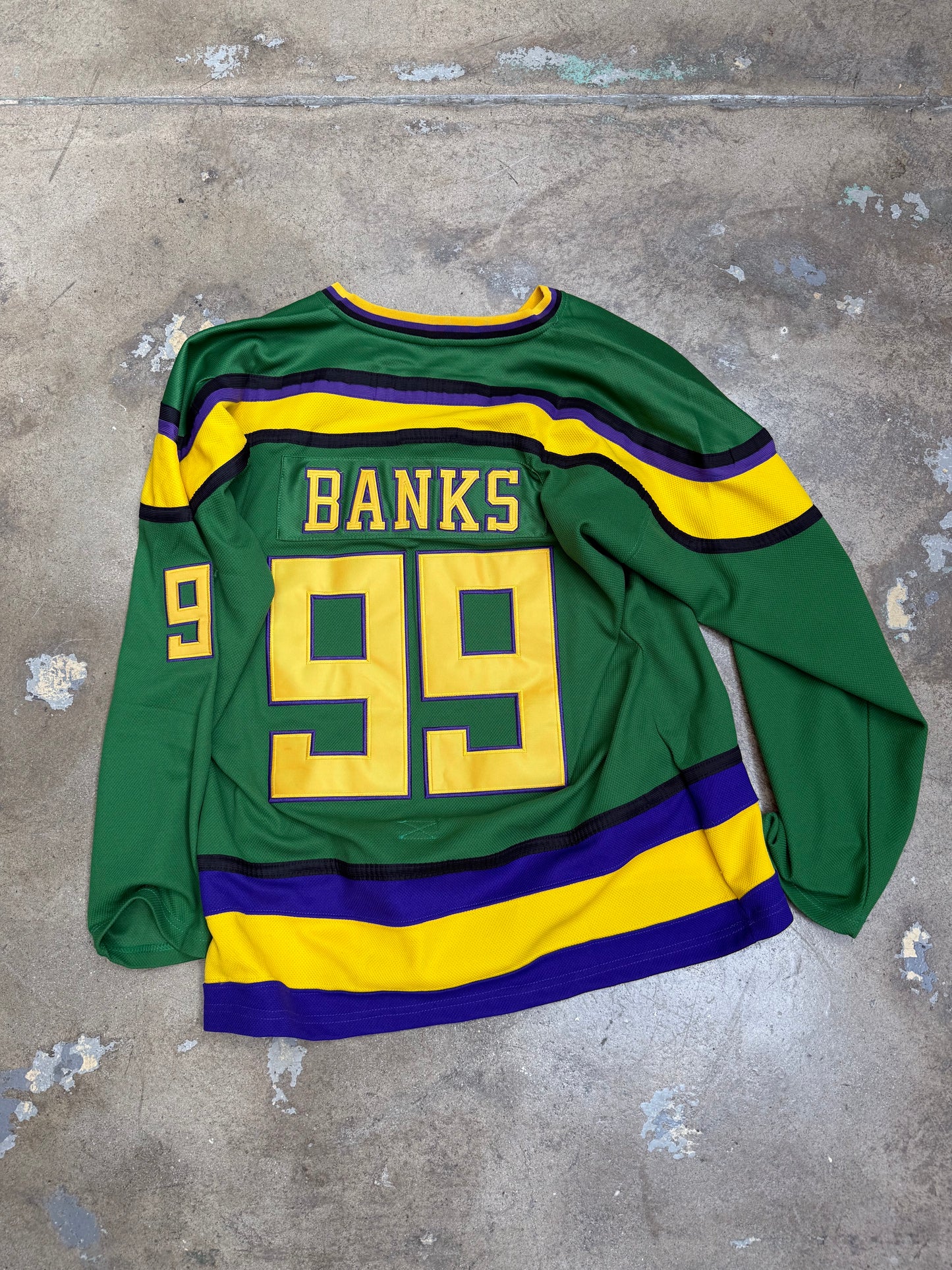 Mighty Ducks Adam Banks Jersey Green/Yellow L/XL (Pre-Owned