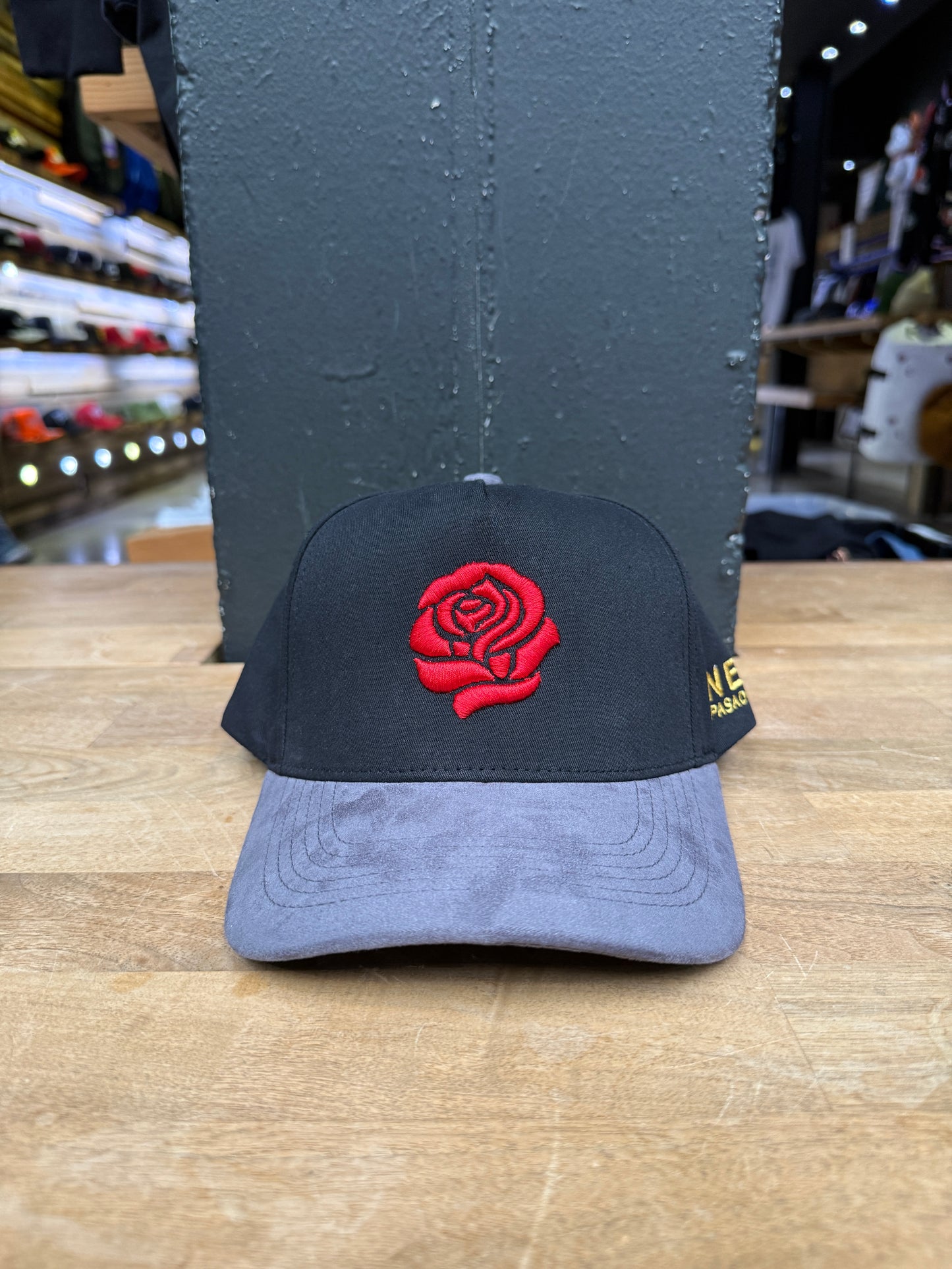 Neo Rose Suede Pack Black/Grey Snapback