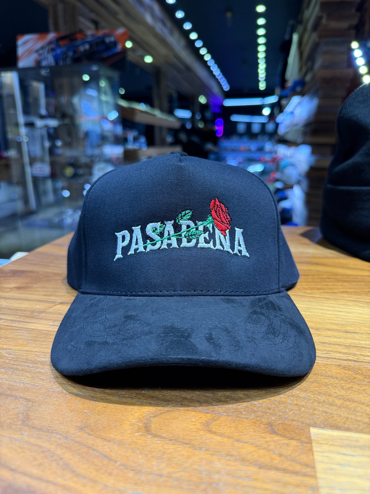 Wolf Collection Pasadena Rose Suede Brim Snapback Black/Black