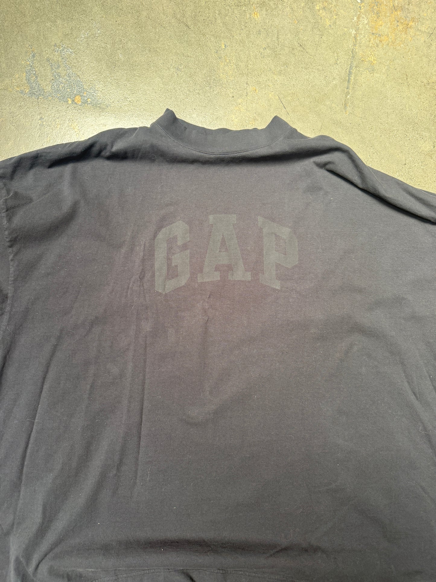 Yeezy Gap Dove 3/4 T-Shirt Washed Black XL (Pre-Owned)