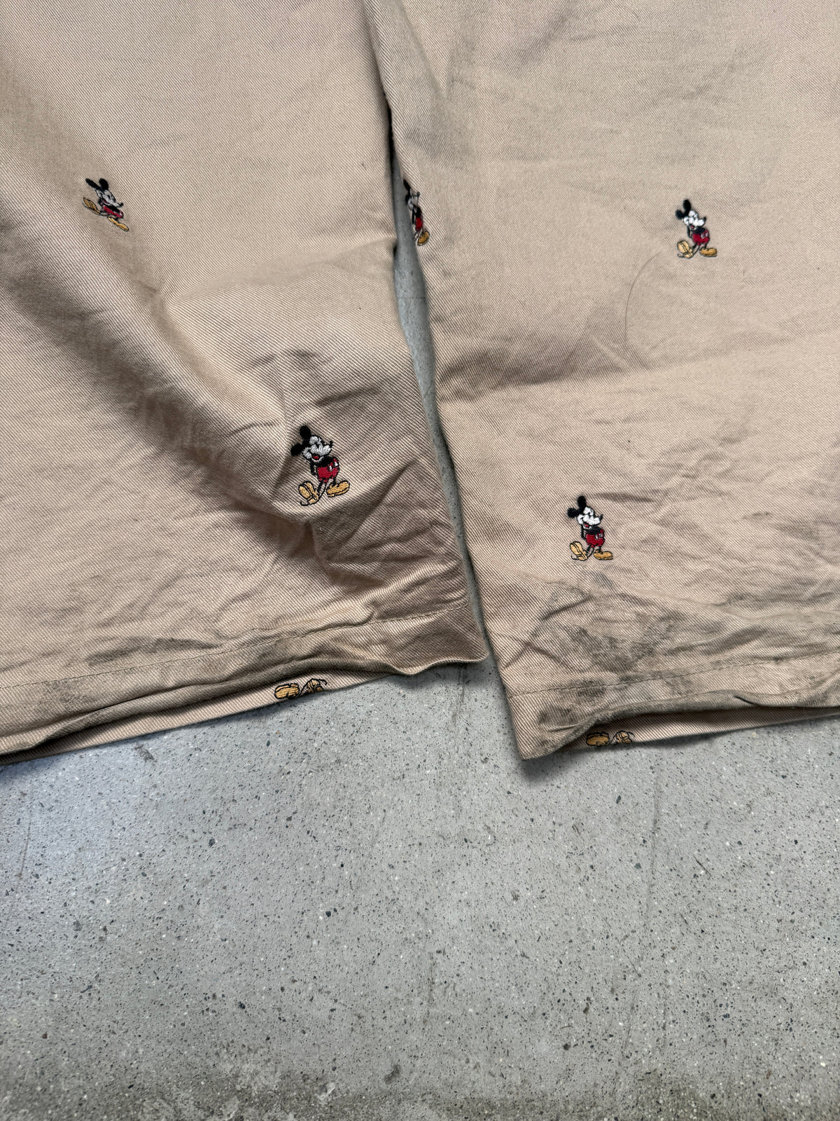 Gap × Disney Embroidered Baggy Khakis (34) (Pre-Owned)