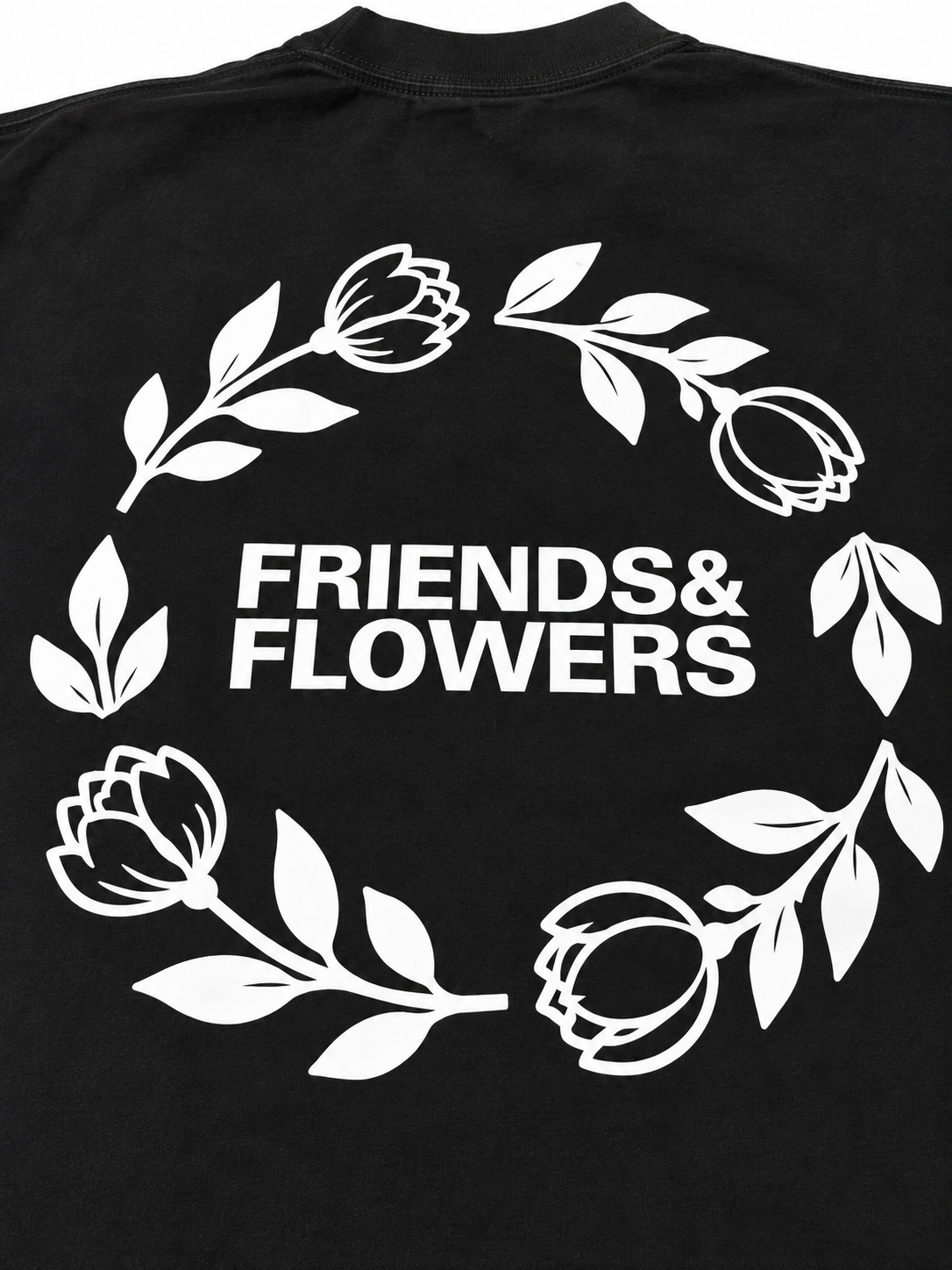 Wreath Logo Drop Shoulder T-Shirt Black